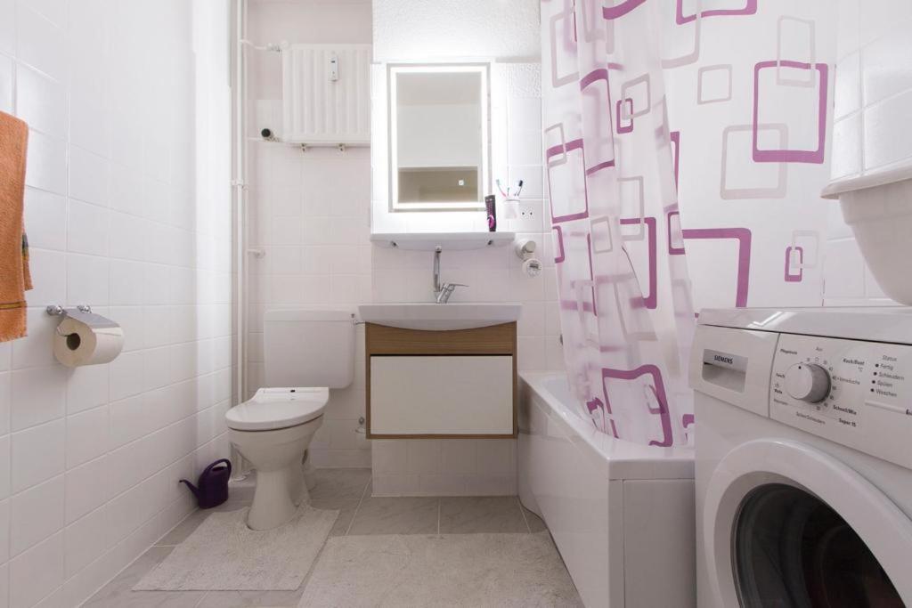 48 Qm Whole Apartment To Rent Out Near Ini And Mhh Hanovre Extérieur photo